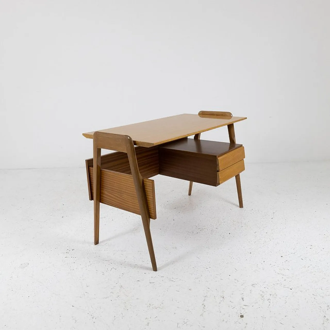Wooden desk, 1960s 3