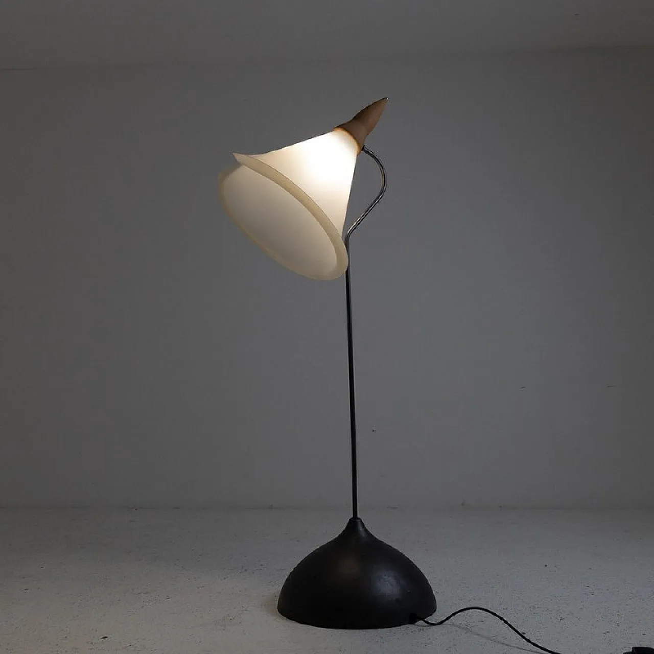 Floor lamp in terracotta, acrylic glass and aluminum, 20th century 2