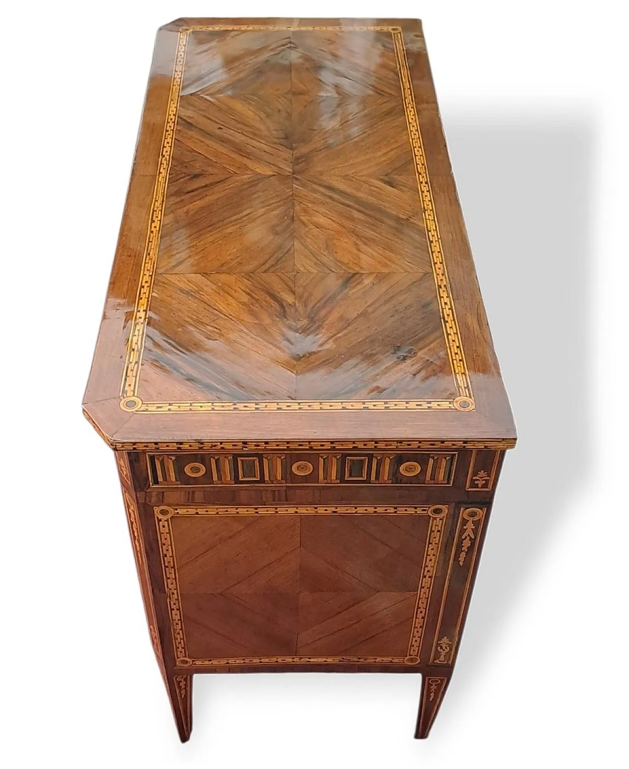 Louis XVI inlaid chest of drawers in walnut, 19th century 5
