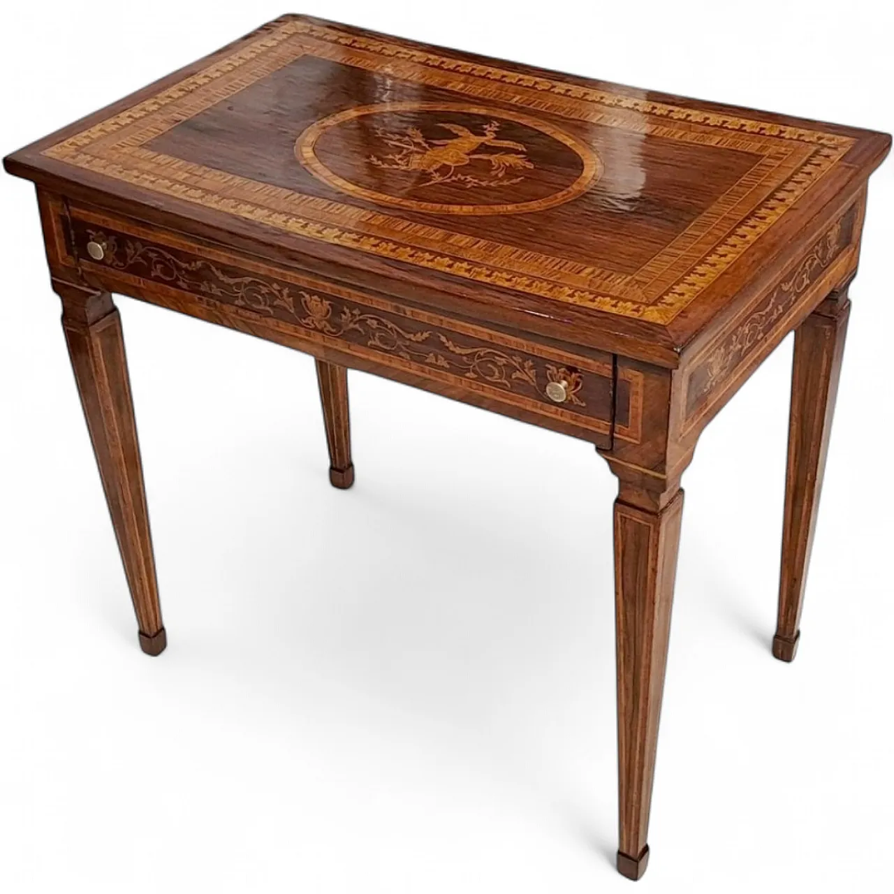 Small inlaid desk, 18th century 11