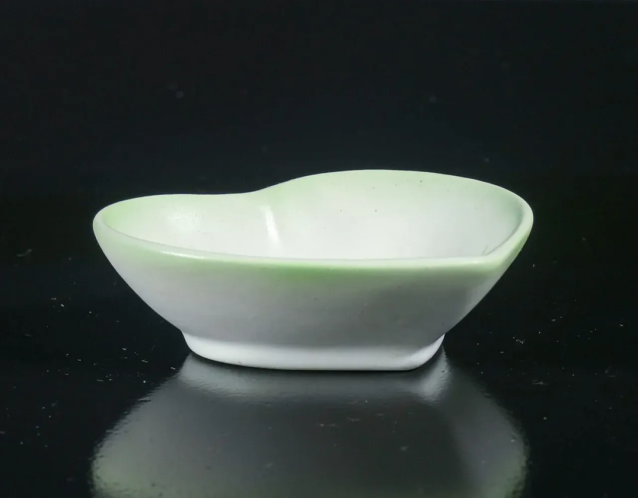 LENCI heart-shaped ceramic saucer, 1930s 3