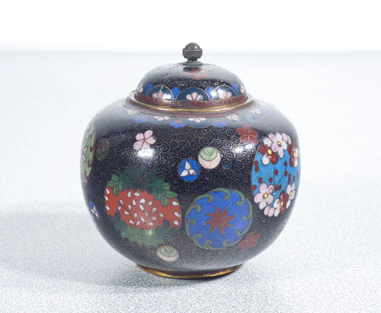 Teiera e zuccheriera in cloisonné, primo '900 10