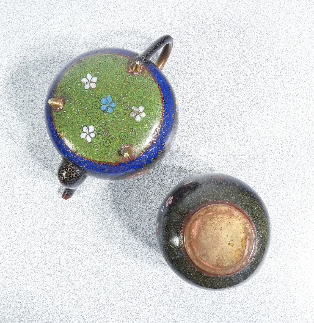 Teiera e zuccheriera in cloisonné, primo '900 14