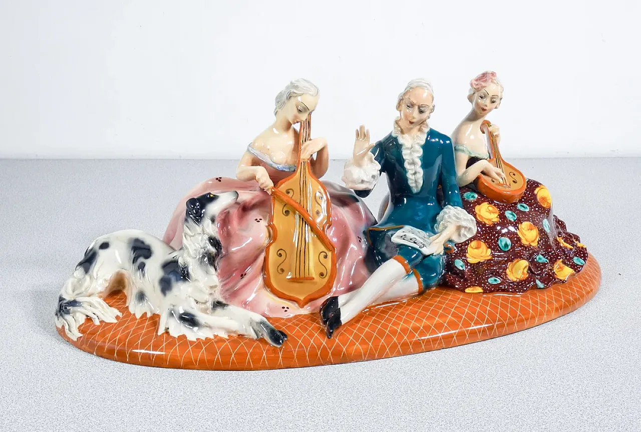 Concerto con musicisti e cane, scultura in ceramica smaltata, anni '50 2