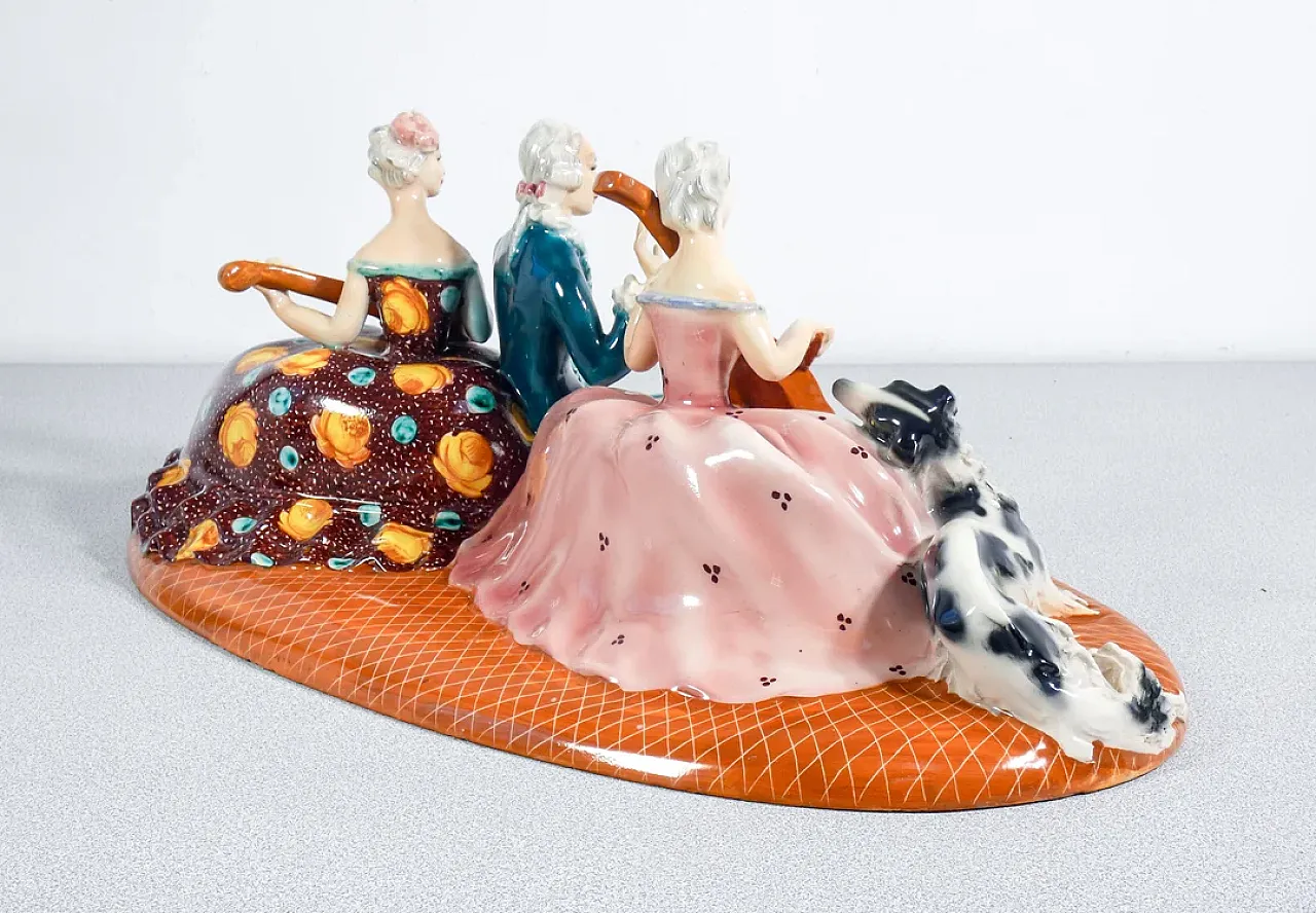 Concerto con musicisti e cane, scultura in ceramica smaltata, anni '50 11