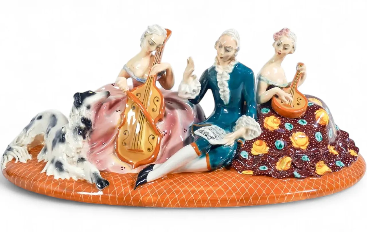 Concerto con musicisti e cane, scultura in ceramica smaltata, anni '50 16