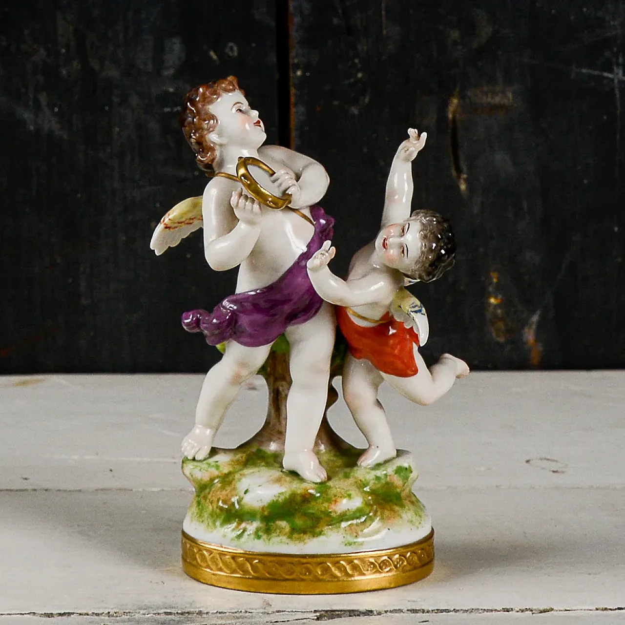 Putti musicisti danzanti con cembalo, scultura Capodimonte, '900 8