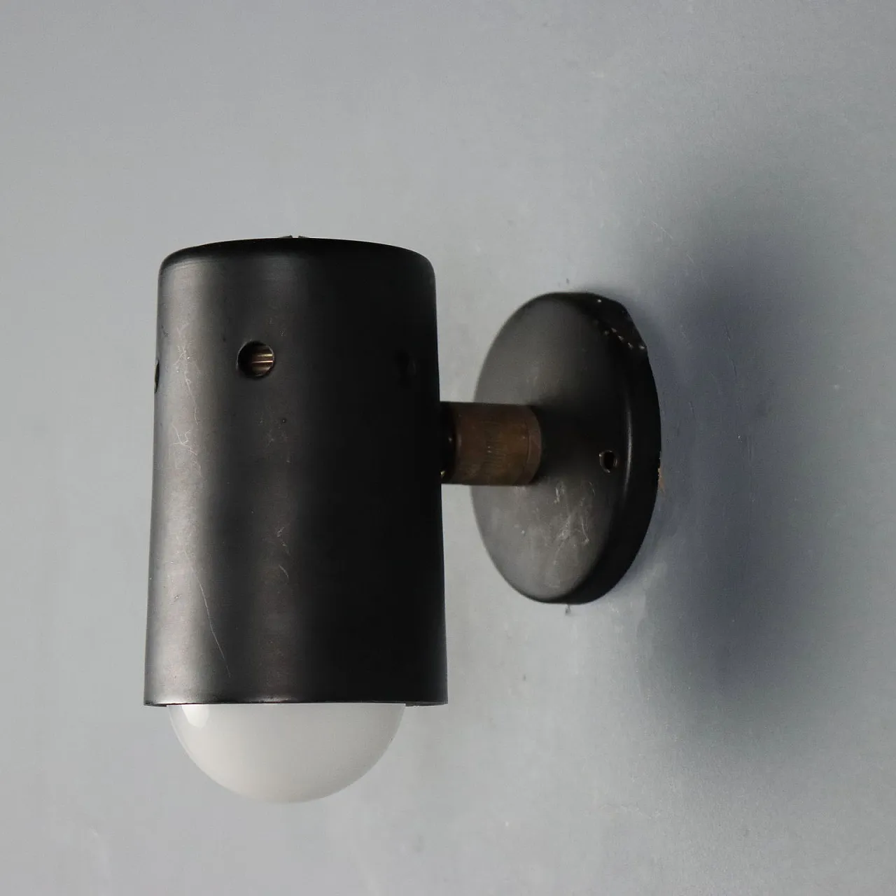 4 Lampade orientabili in metallo nero, anni '60 5