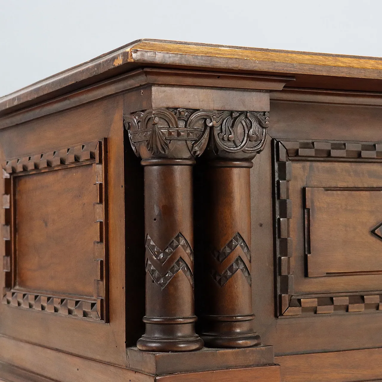 Carved walnut chest, mid-20th century 7