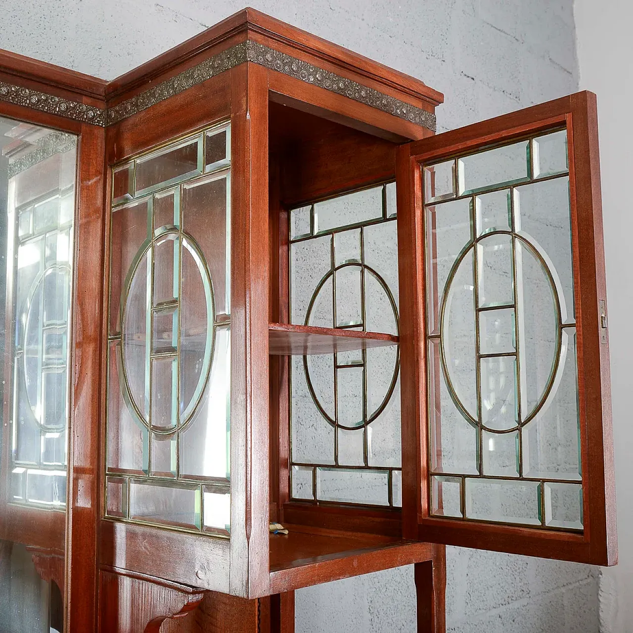 2-body sideboard with mirror and 2 drawers, early 20th century 11