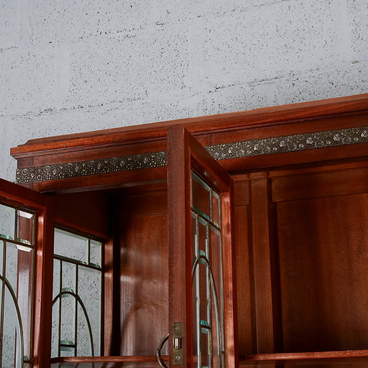 Two-body sideboard, marble display and top, 20th century 11