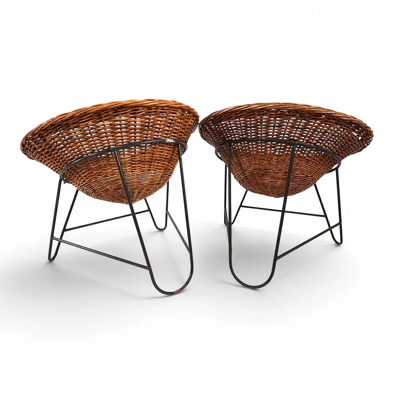 Pair of rattan lounge chairs on metal frame, 1970s 2