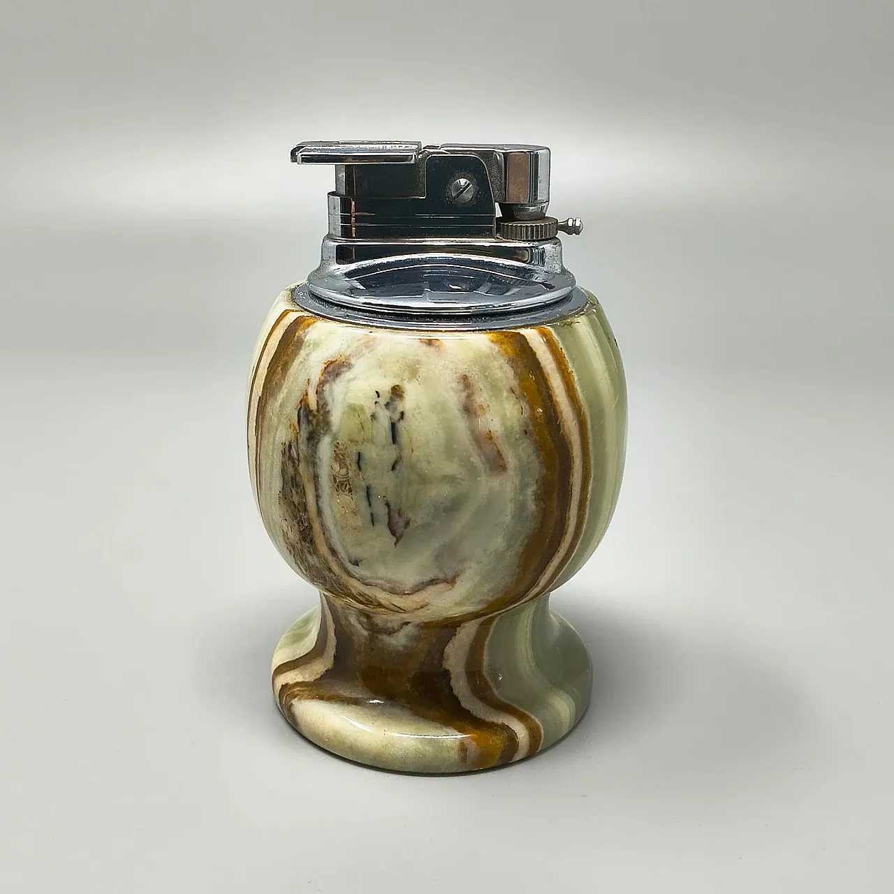 Onyx smoking set with table lighter and ashtray, 1960s 3