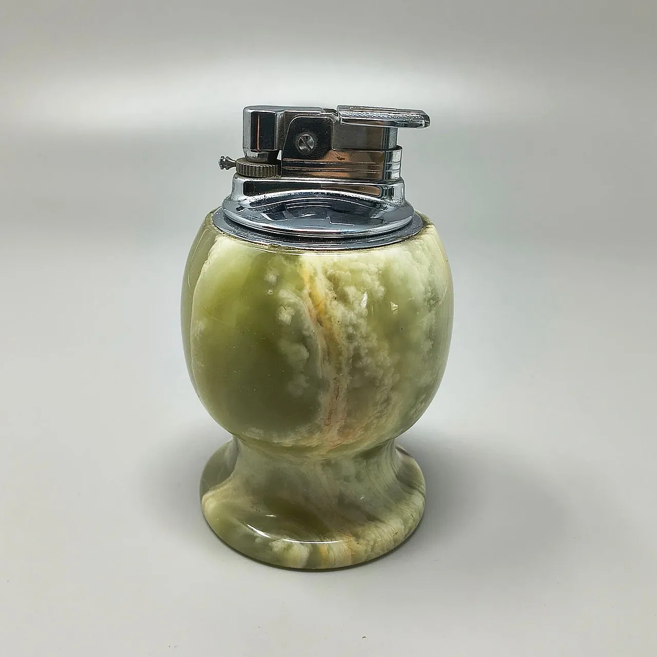 Onyx smoking set with table lighter and ashtray, 1960s 4