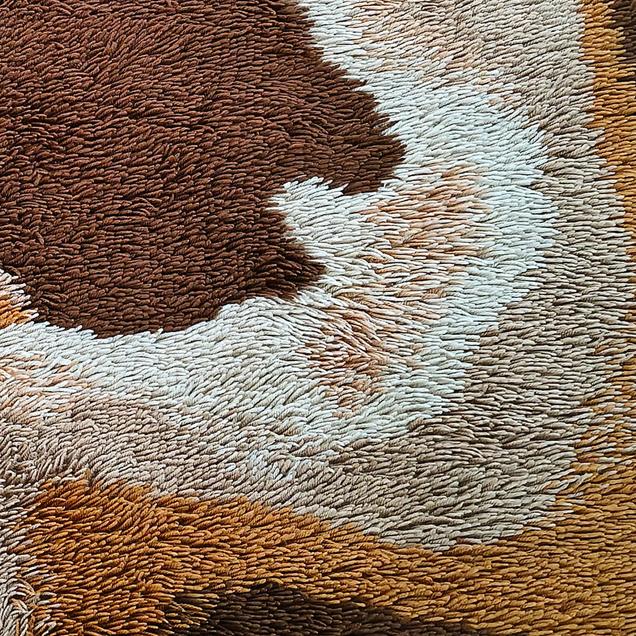 Wool rug, organic wave pattern, 1970s 5