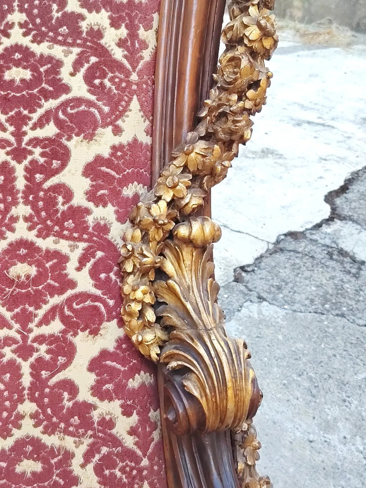 Ceremonial throne carved and gilded in wood, 19th century 3