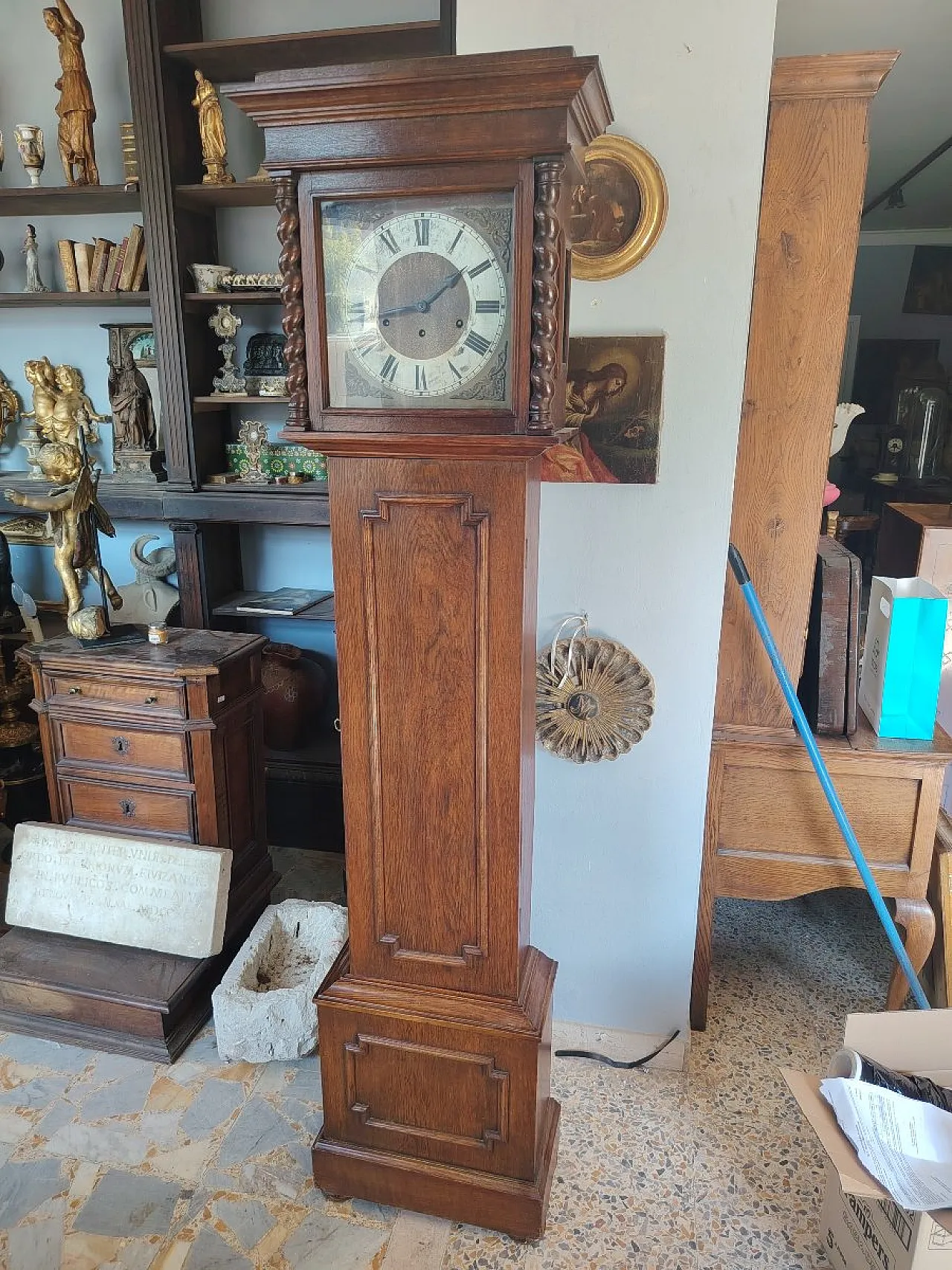Oak pendulum clock, 19th century 1