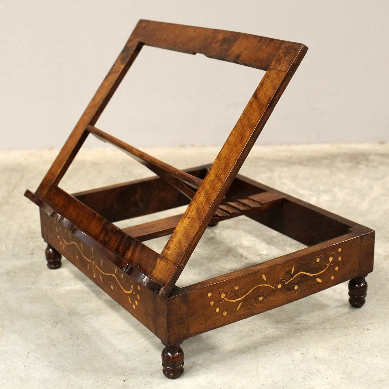 Carlo X table lectern in 19th century Italian inlaid walnut 3