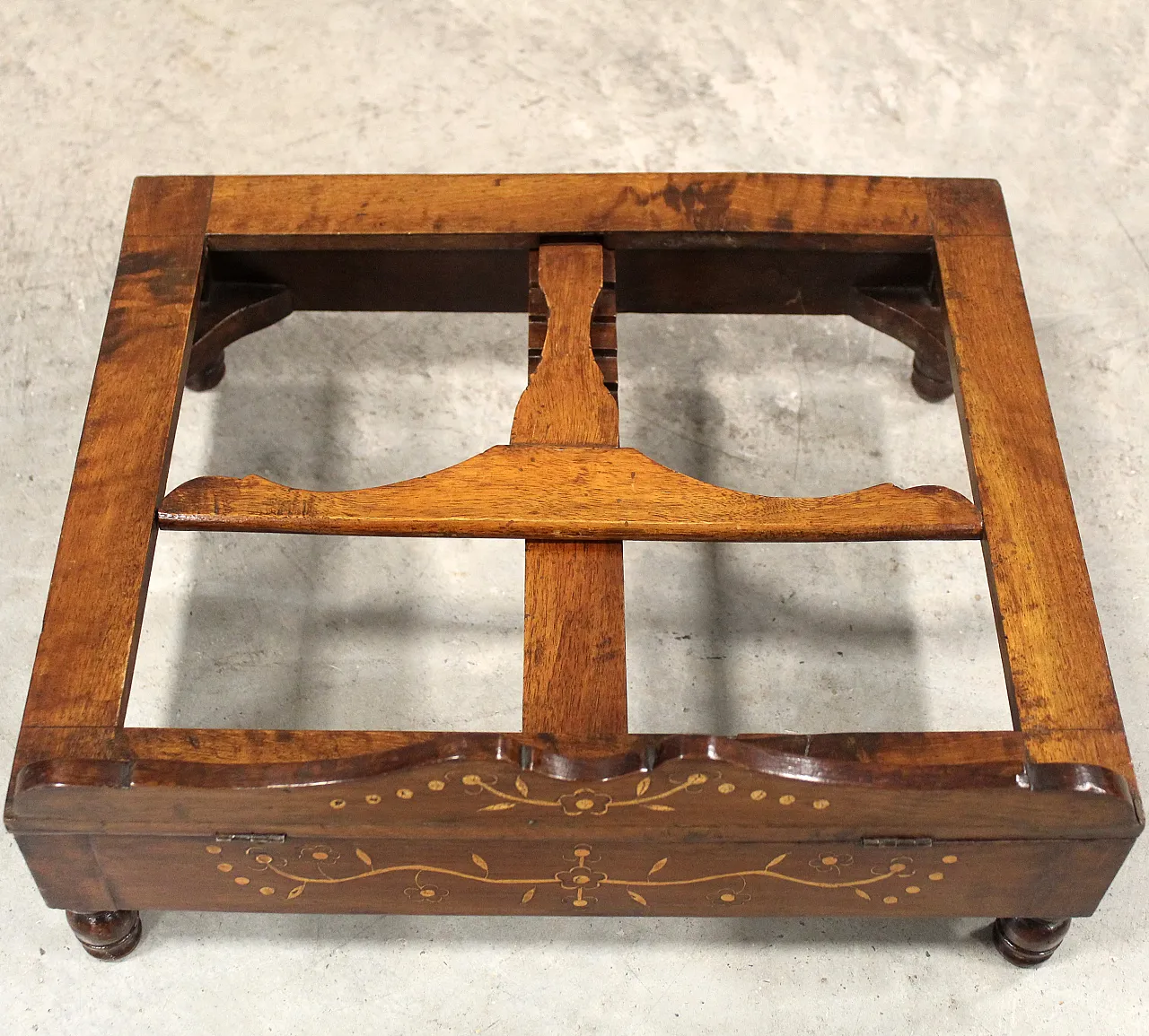 Carlo X table lectern in 19th century Italian inlaid walnut 11