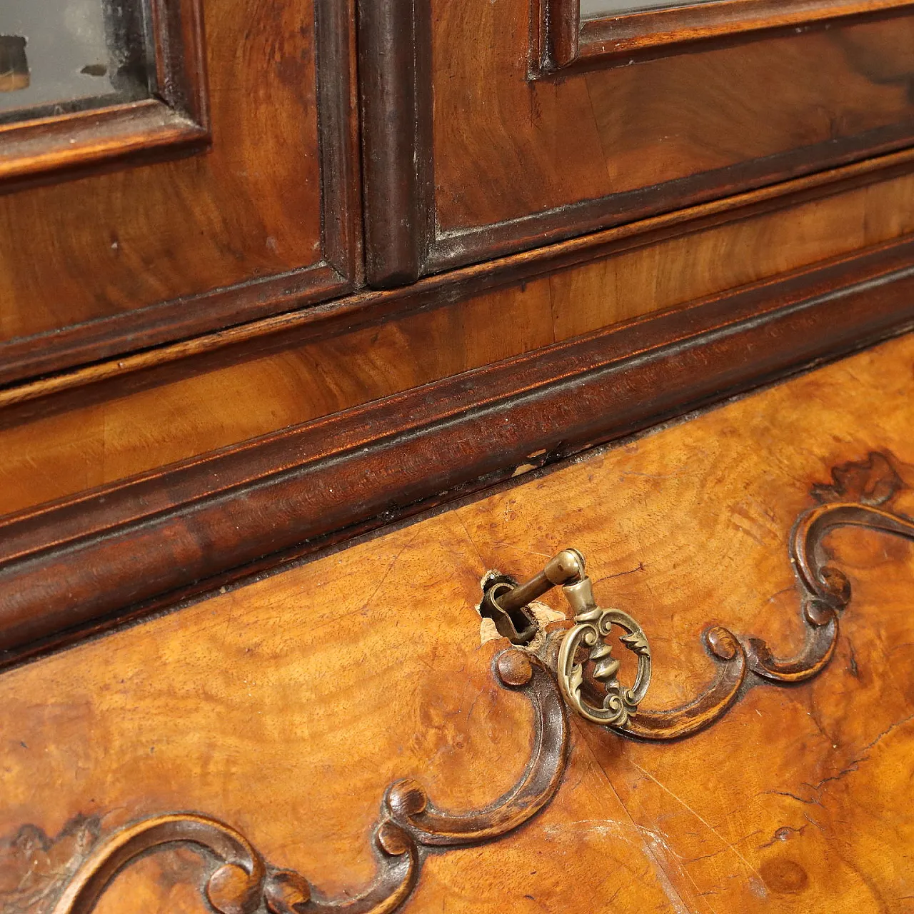 Trumeau Lombardo in style with mirrored doors, 20th century 8