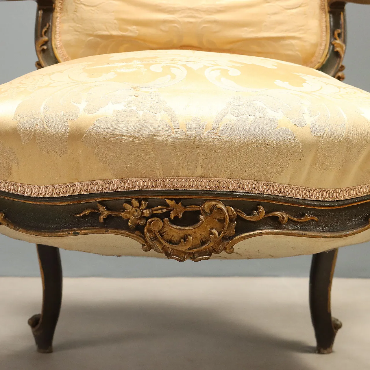 5 Baroque style chairs and armchairs, 19th century 9