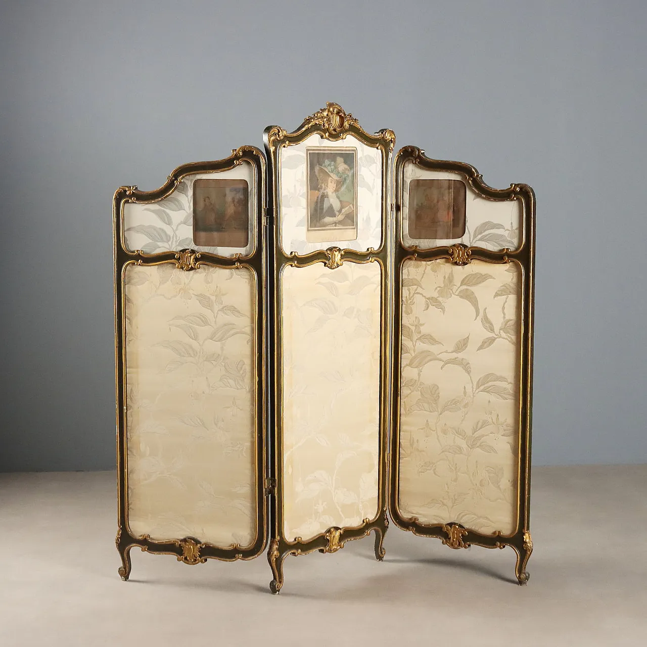 Barocchetto screen in gilded and lacquered wood, 19th century 1