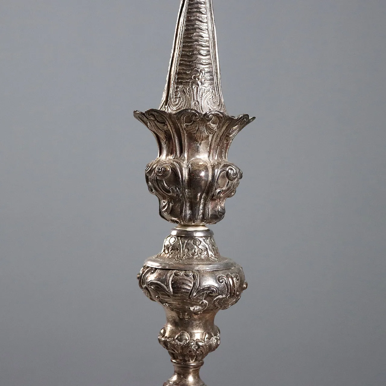 Silver plated torch holder, 19th century 7