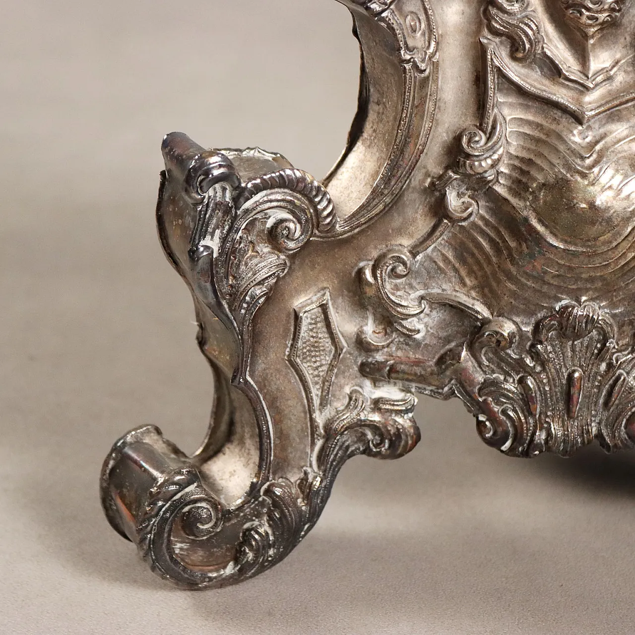 Silver plated torch holder, 19th century 10