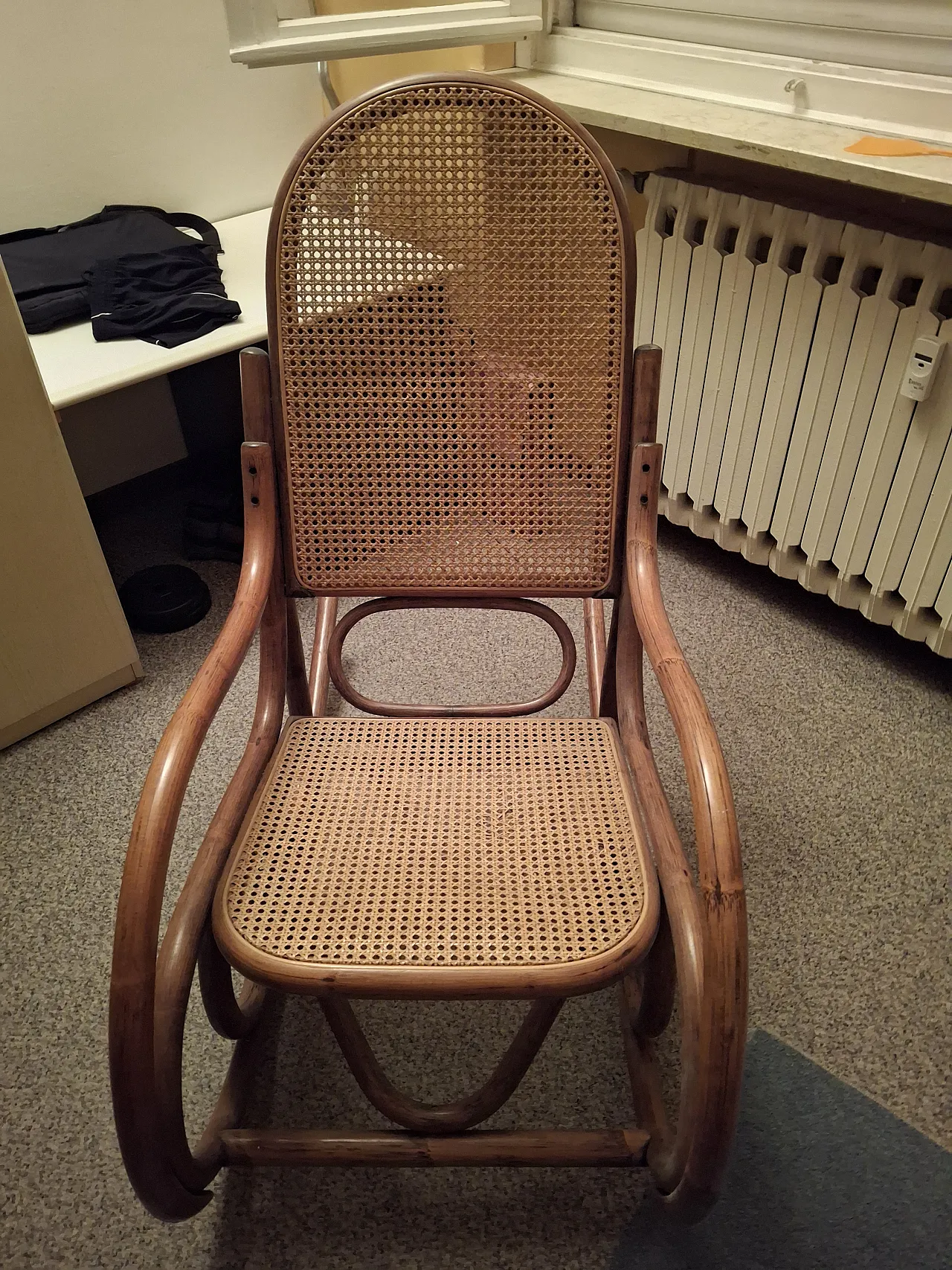 Sedia a dondolo in stile Thonet, inizio '900 3