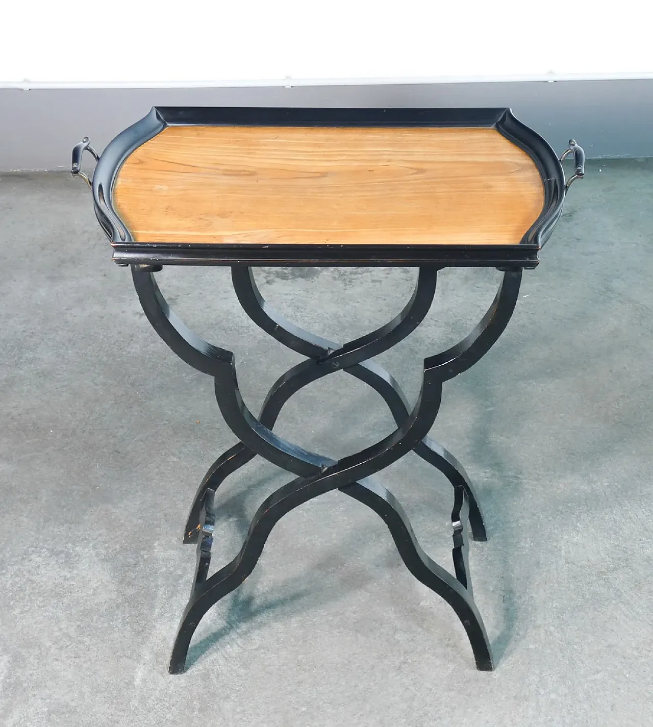 Tavolino pieghevole con vassoio estraibile, in legno laccato, '800 15
