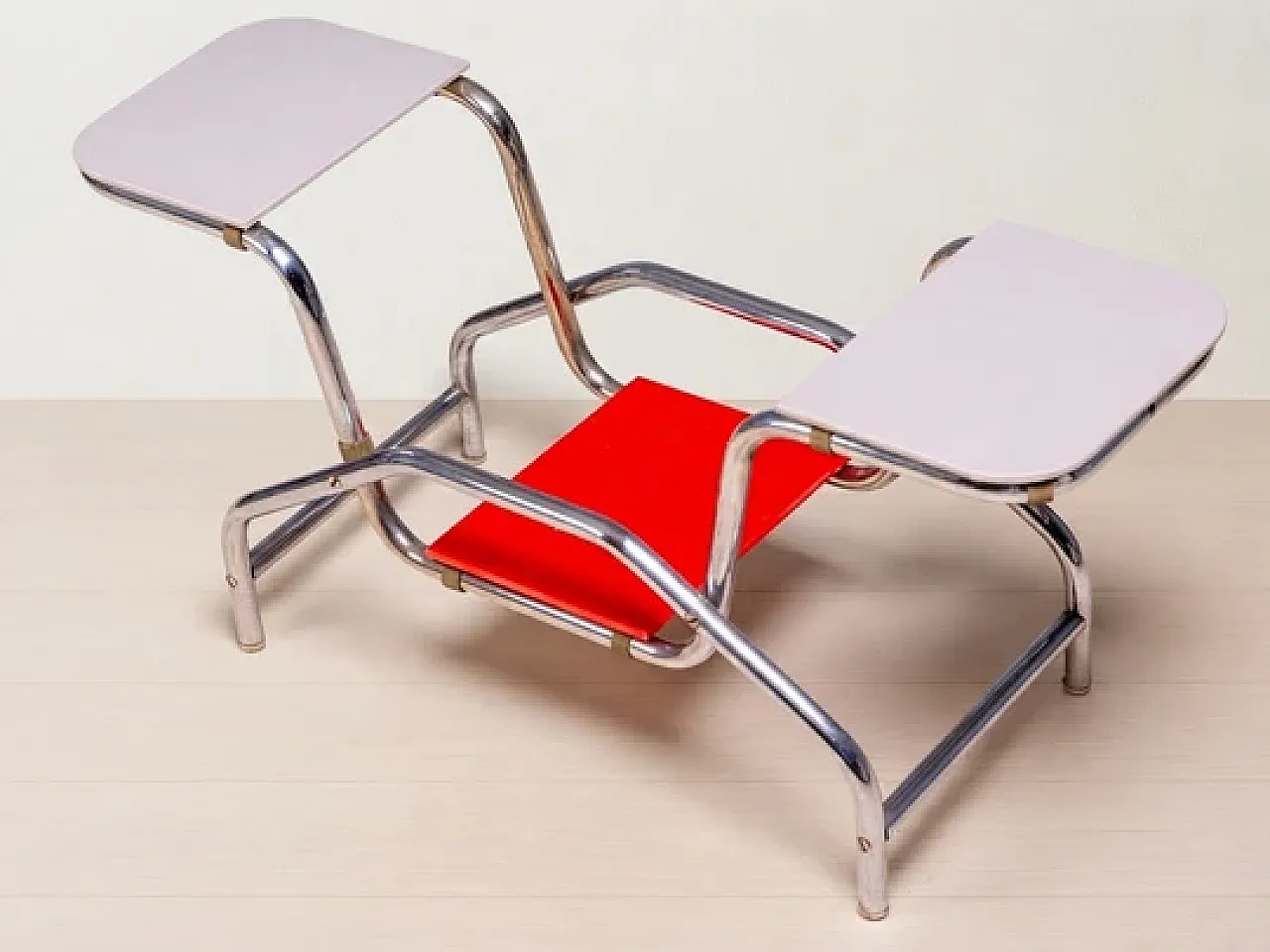 Supporto tubolare in acciaio e vetro Bauhaus, '900 1