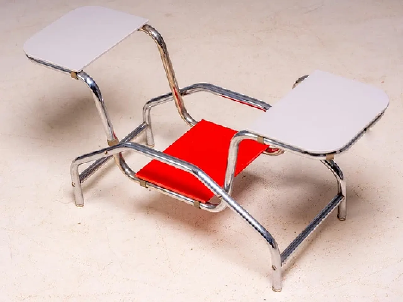 Supporto tubolare in acciaio e vetro Bauhaus, '900 5