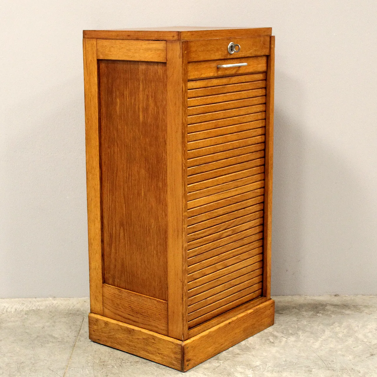 Filing cabinet with oak archive filing shutter, early 1900s 3
