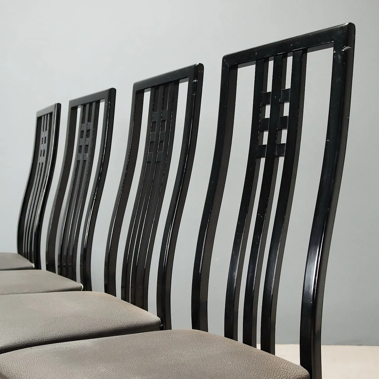 6 Sedie in legno laccato, anni '80 5
