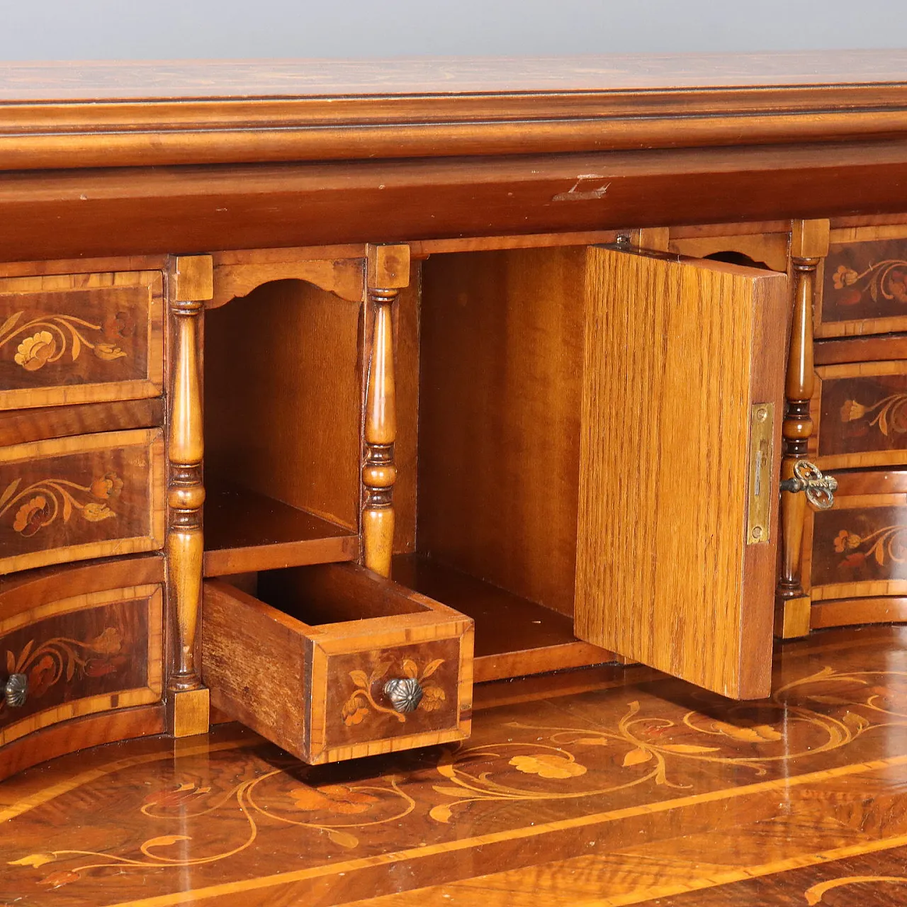 Ribalta olandese in stile con intarsi floreali, '900 8