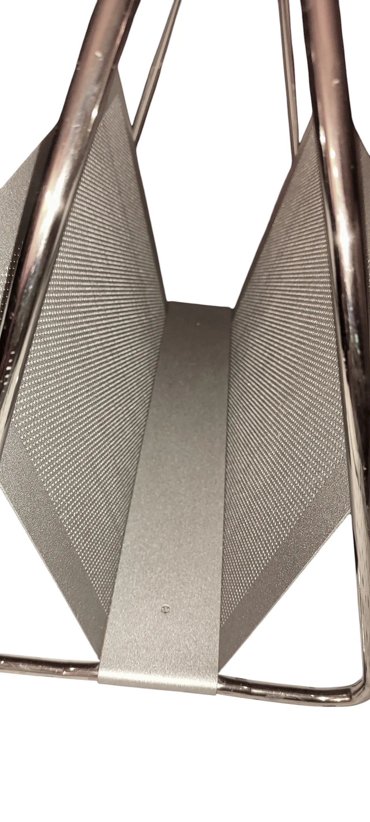 Magazine rack Marius Mascagni in perforated and tubular metal, 1960s 6