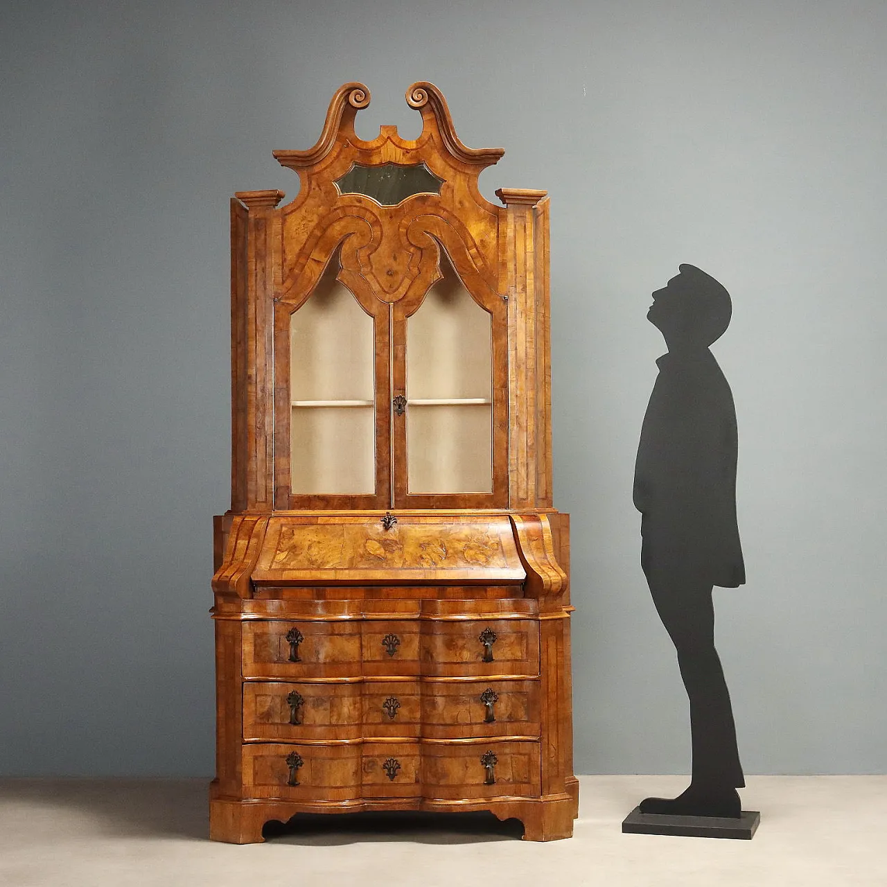 Trumeau in walnut and walnut root, 20th century 3