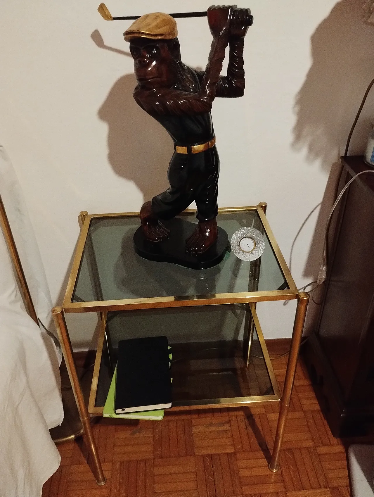 Two-level coffee table in brass and glass, 70s 6