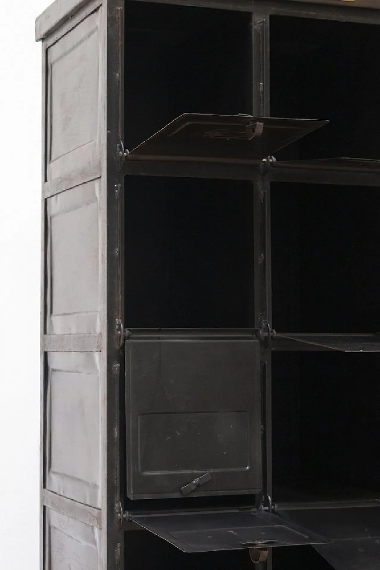 Mid-Century Industrial steel 15-tier cabinet, 1950s 14
