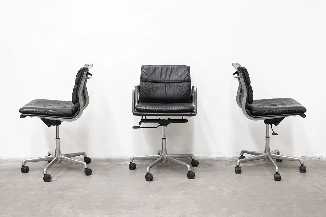3 Aluminium chairs by Charles & Ray Eames Chairs for ICF, 1970s 2