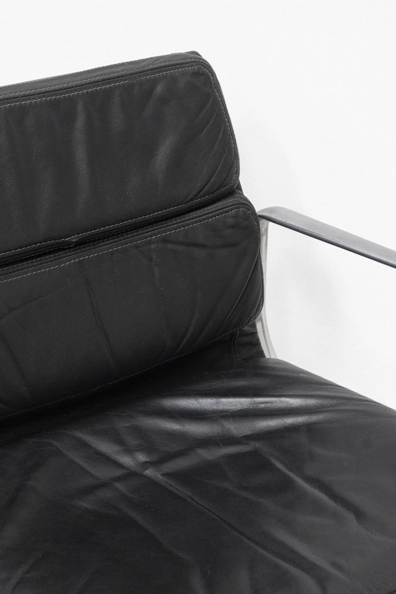 3 Aluminium chairs by Charles & Ray Eames Chairs for ICF, 1970s 9