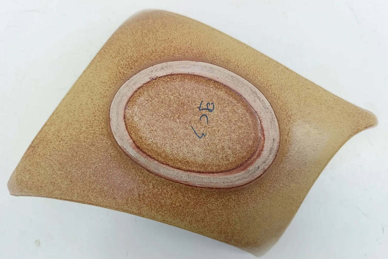 Centrotavola ceramica di R. Rigon Schiavon per Bertoncello, anni '70 1