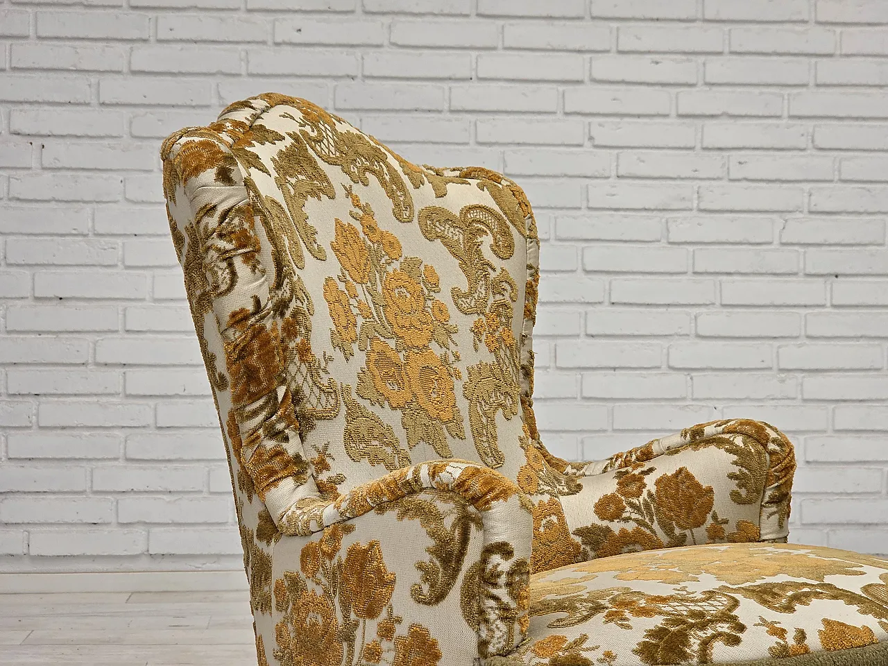 Anni '70, coppia di 2 poltroncine danesi, tessuto d'arredo marrone/beige. 6