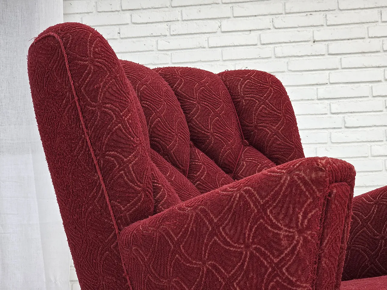 Anni '60, poltrona danese, tessuto originale d'arredo rosso. 5