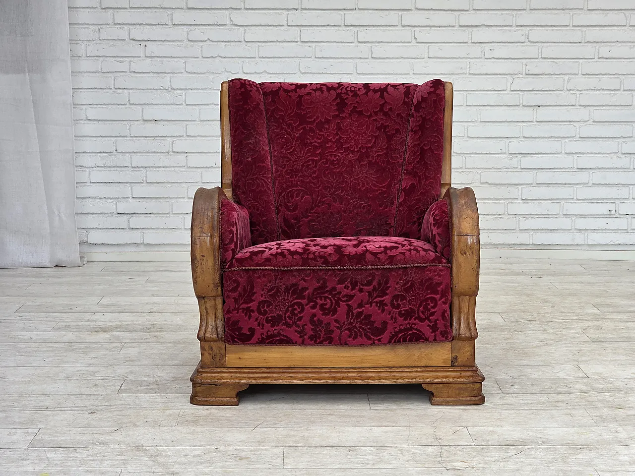 Anni '50, poltrona relax danese, velluto rosso, legno di quercia. 8
