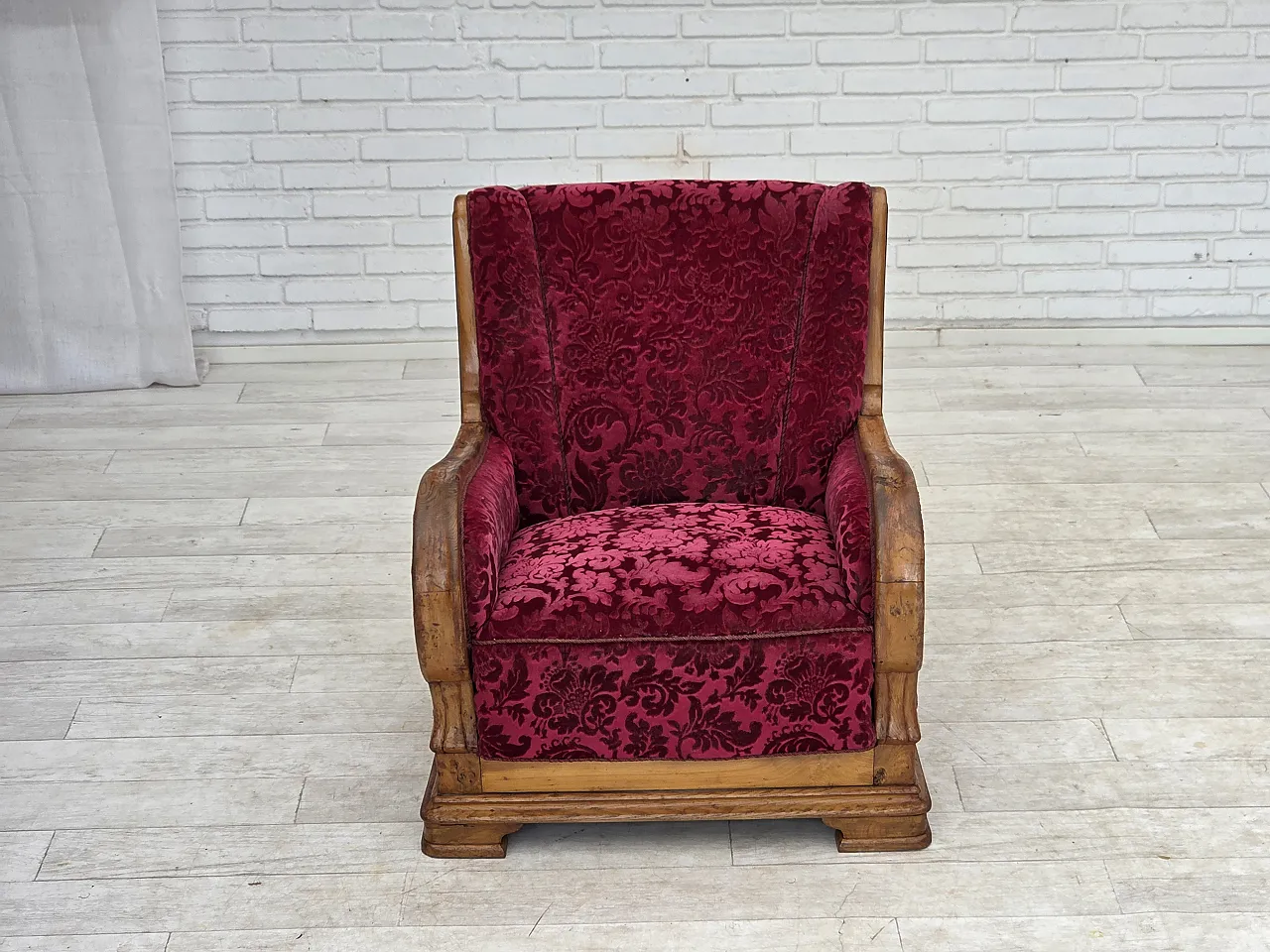Anni '50, poltrona relax danese, velluto rosso, legno di quercia. 9