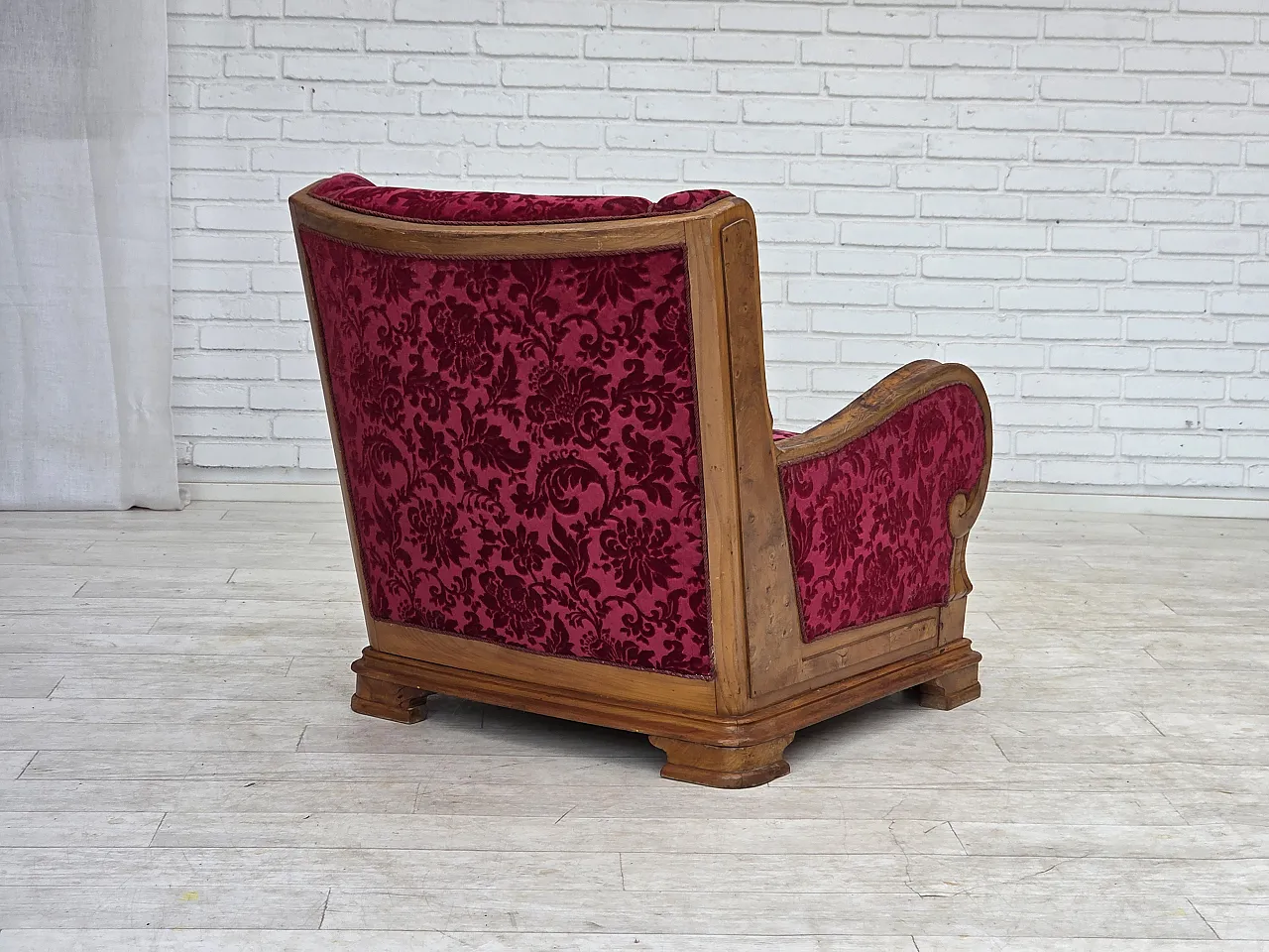 Anni '50, poltrona relax danese, velluto rosso, legno di quercia. 14