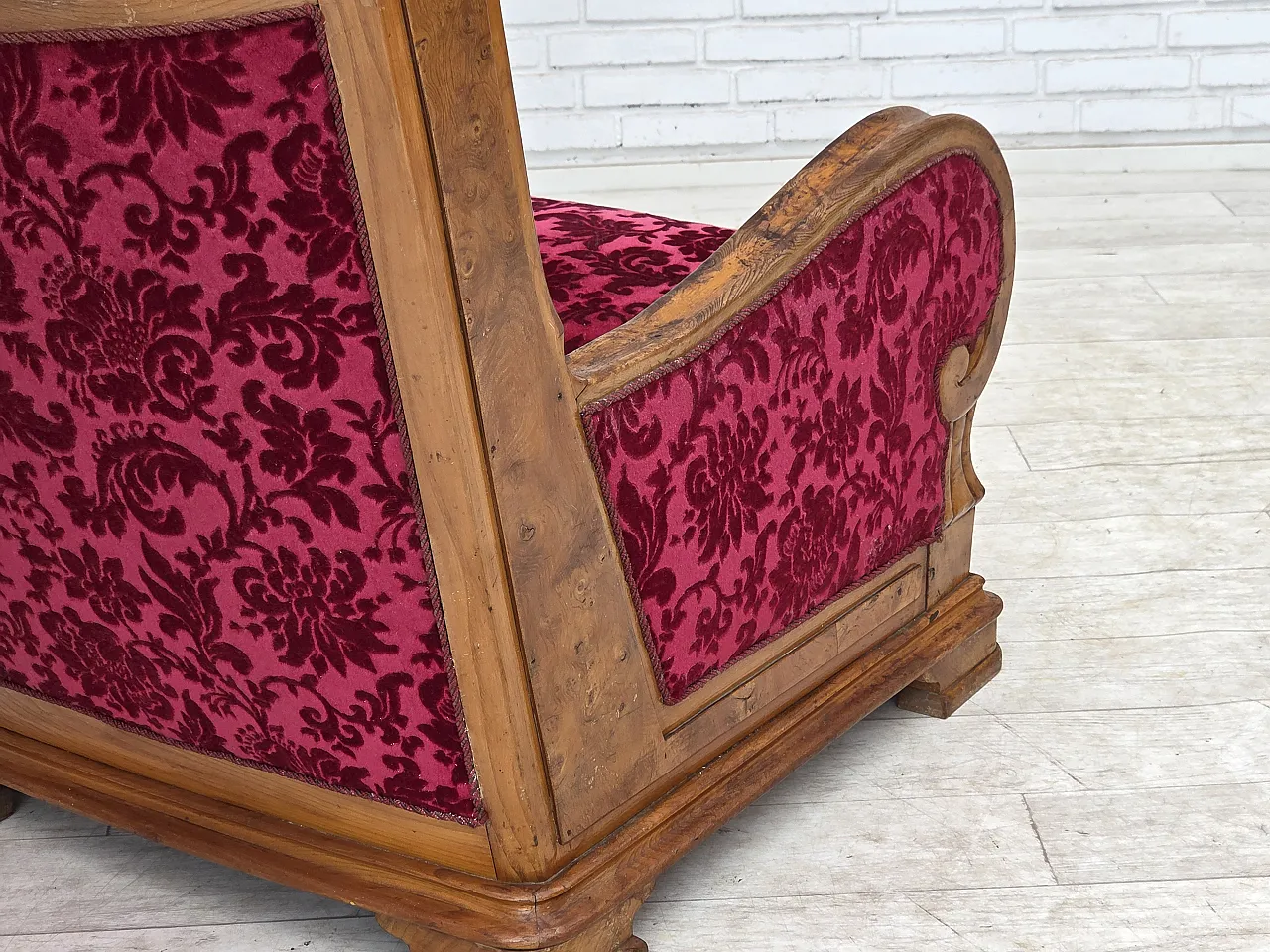 Anni '50, poltrona relax danese, velluto rosso, legno di quercia. 15