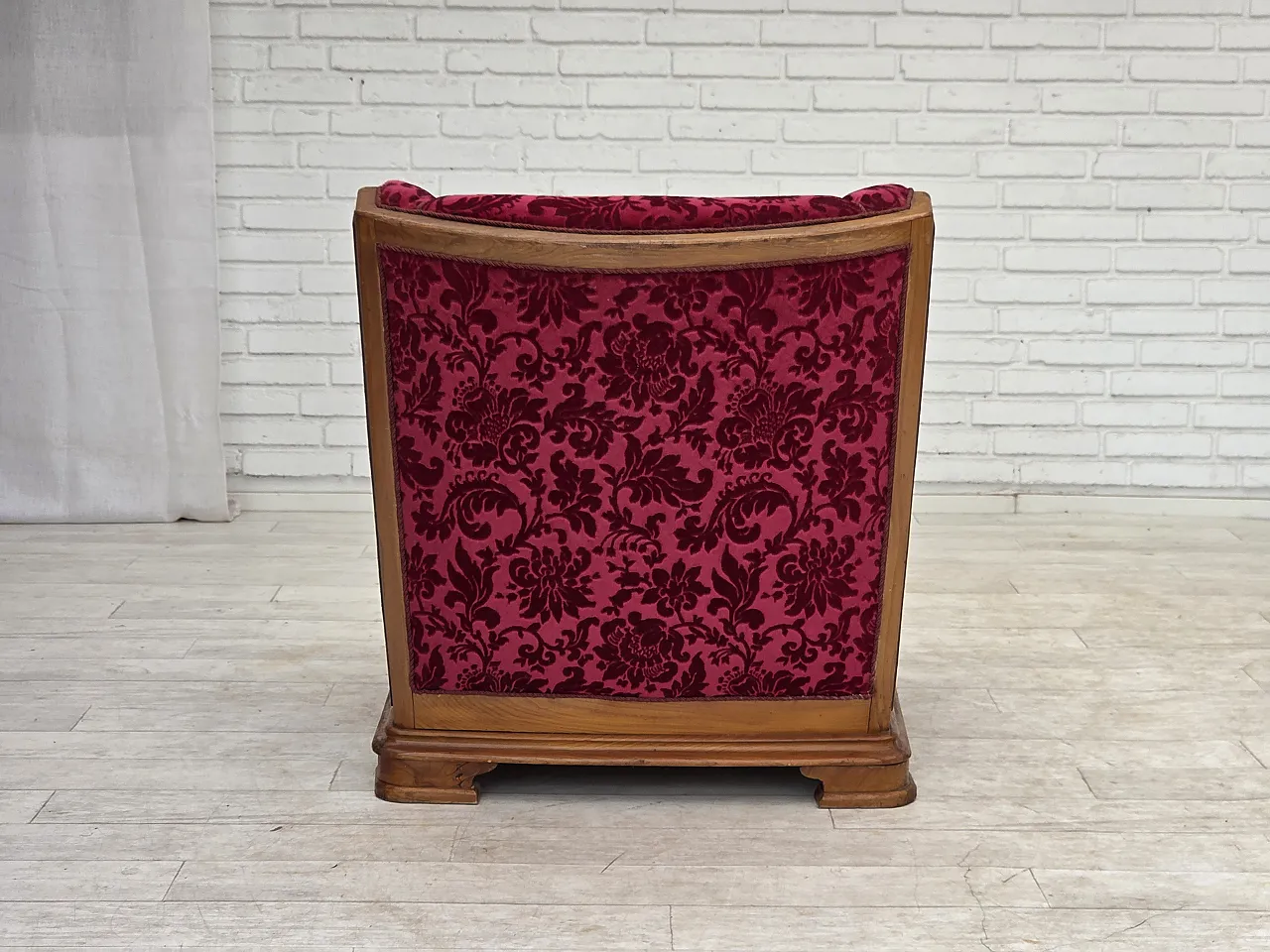 Anni '50, poltrona relax danese, velluto rosso, legno di quercia. 16