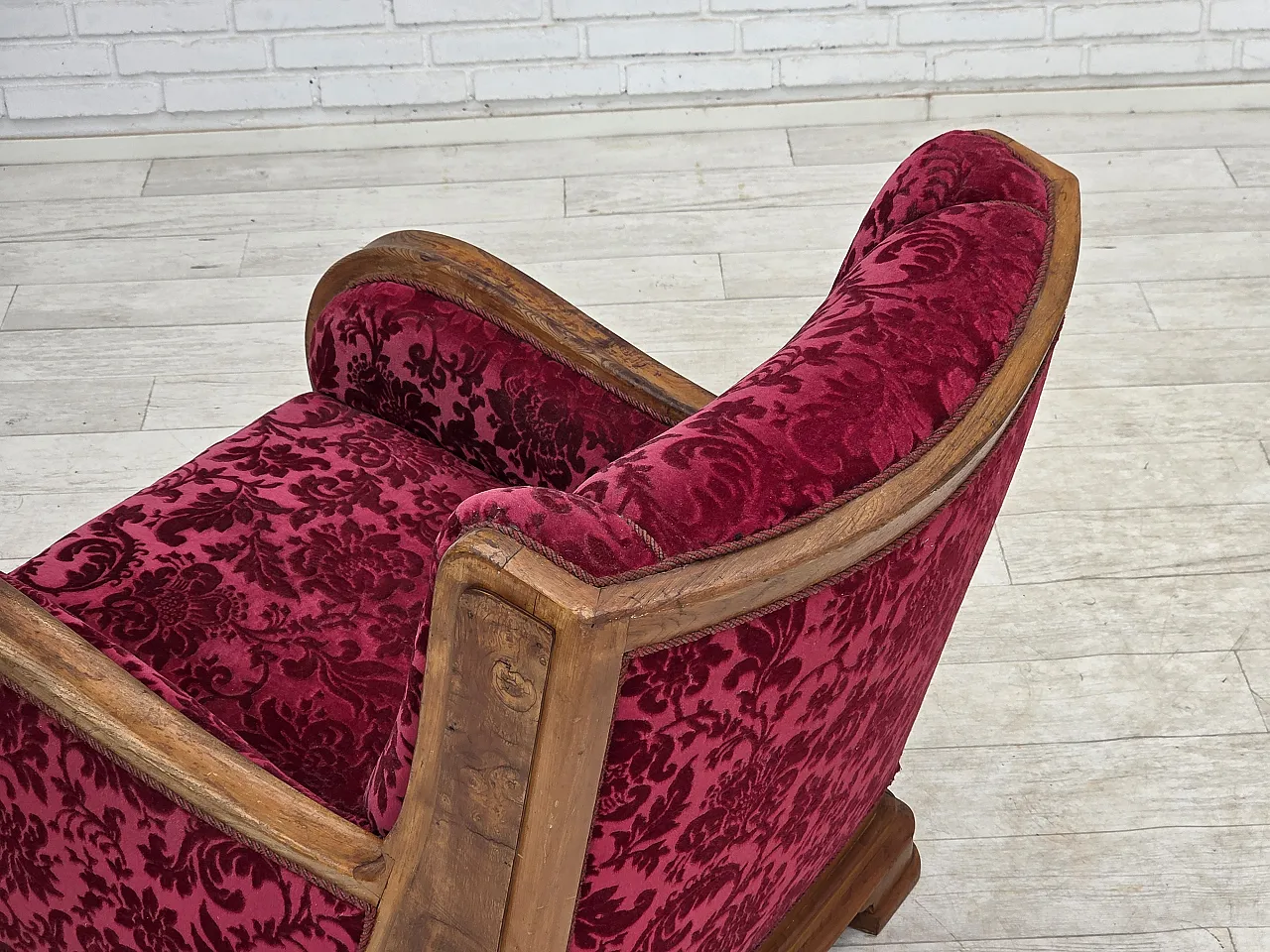 Anni '50, poltrona relax danese, velluto rosso, legno di quercia. 18